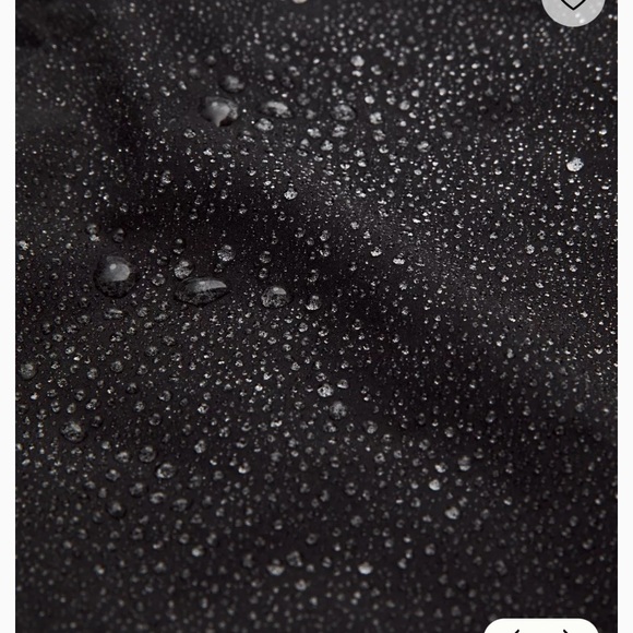 Lululemon Waterproof Insulated Cinch Waist Parka - Picture 5 of 16